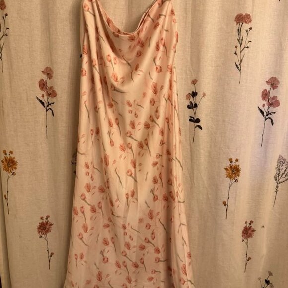 Springtime Sentiments Floral Satin Skirt (Blush) - Large - Picture 6 of 6